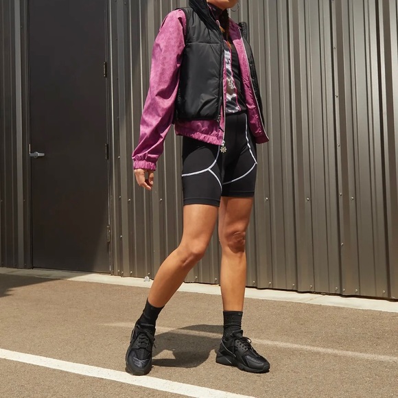 New in Box 🔖 Wms Nike Air Huarache in Black-Anthracite - Picture 10 of 10